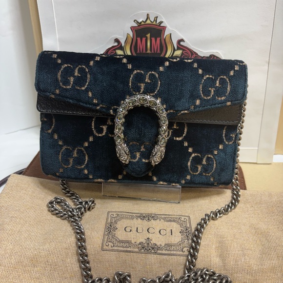 Gucci Handbags - Gucci Mini Diorysus Crossbody Bag in Velvet  and leather , Metal chain.